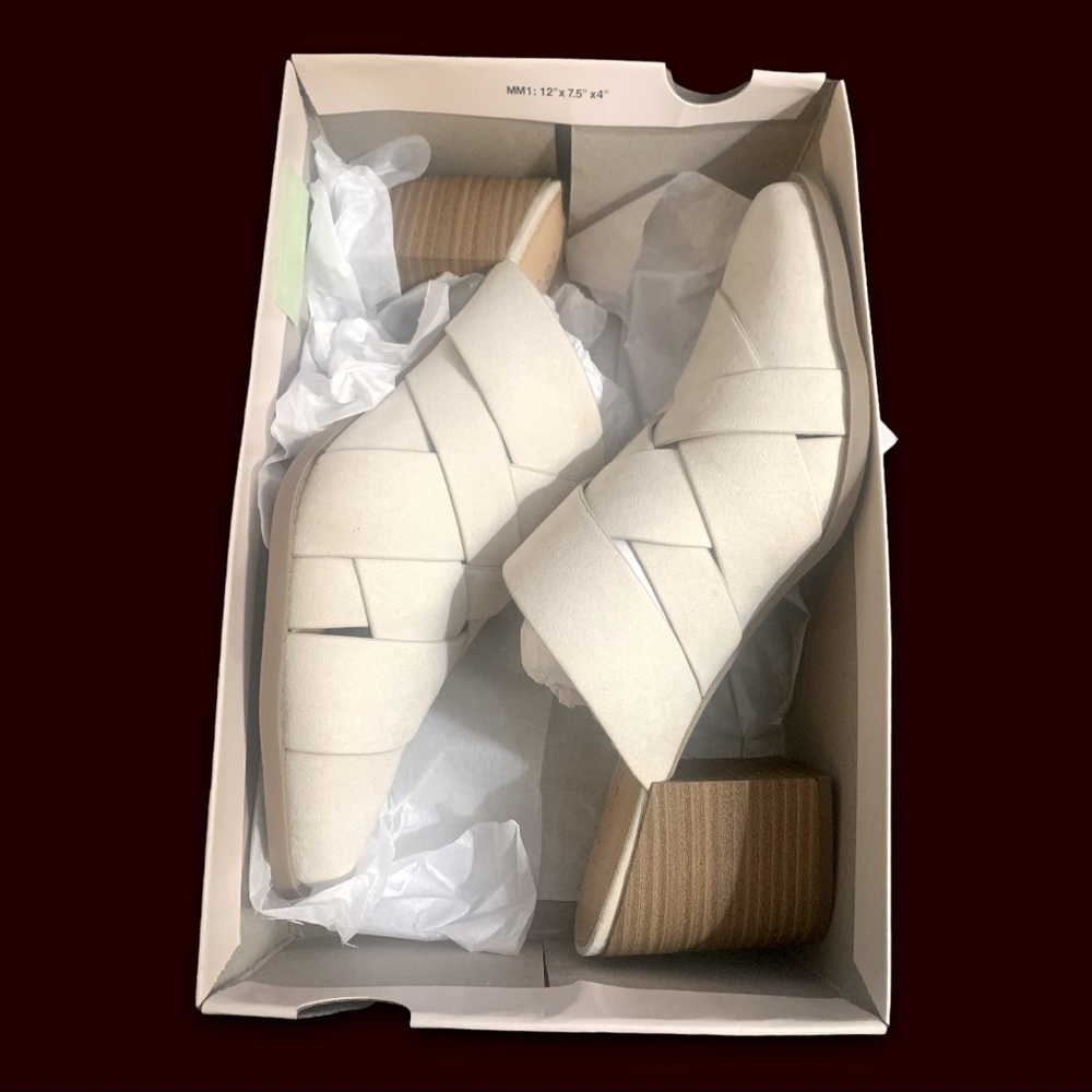 LAUREN CONRAD MULE WOMENS IVORY SIZE 10 NEW IN BOX MEMORY FOAM